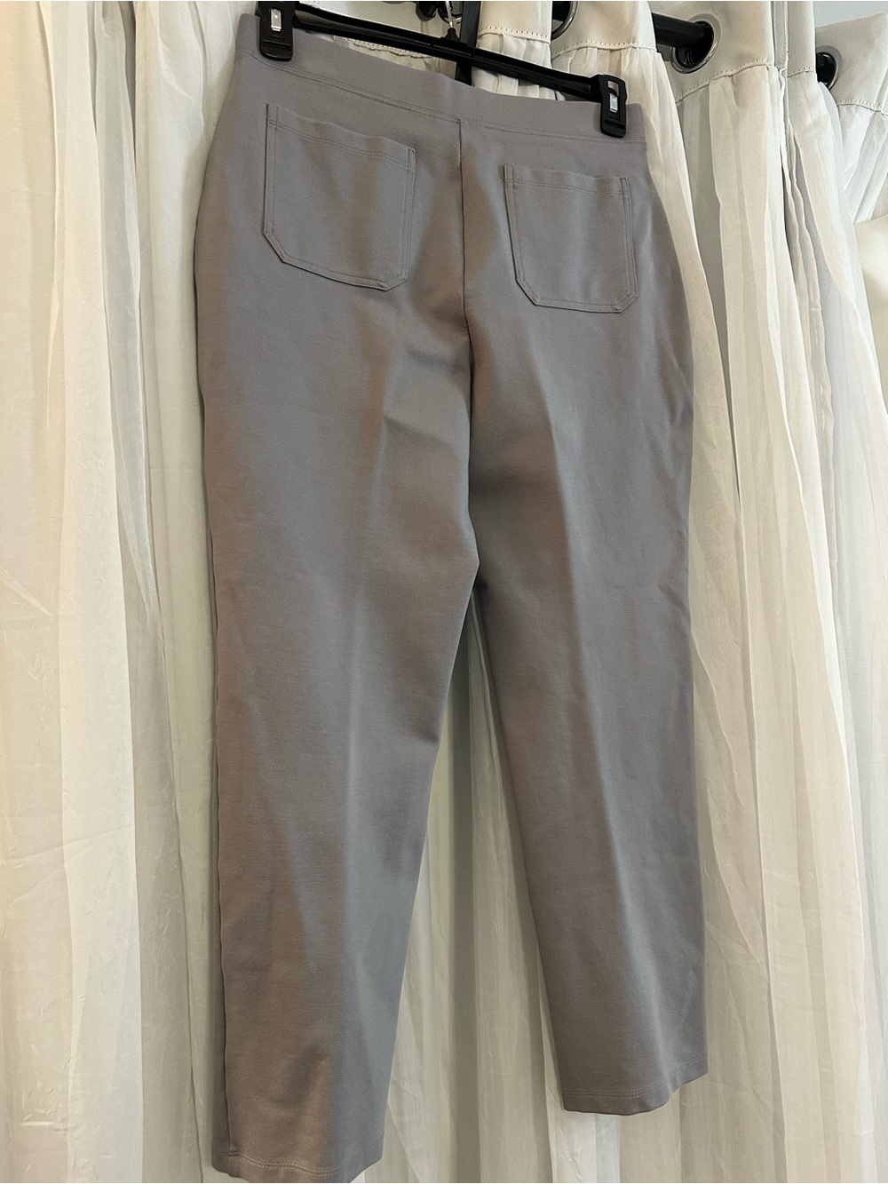 Susan Graver women’s Classic Stretch Grey Pants - Picture 5 of 8